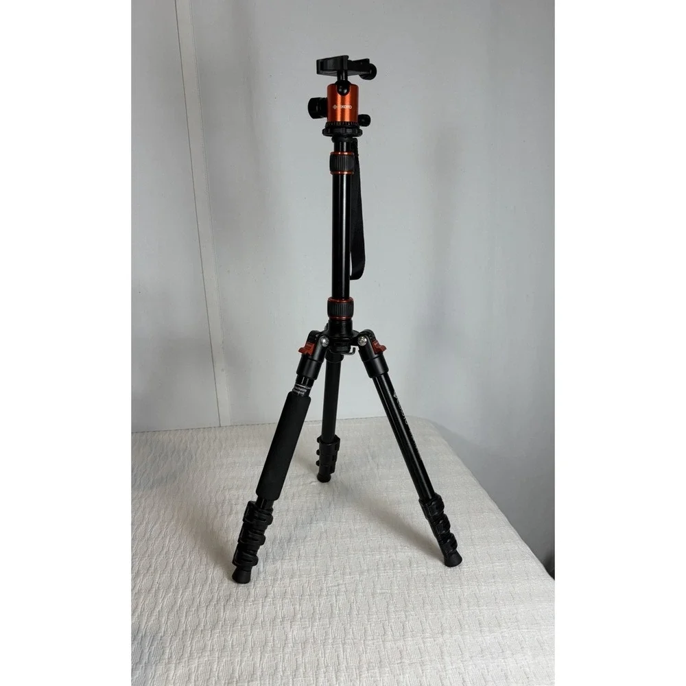 GEEKOTO AT24 Traveller (58 inch) Aluminum Tripod/Monopod MB